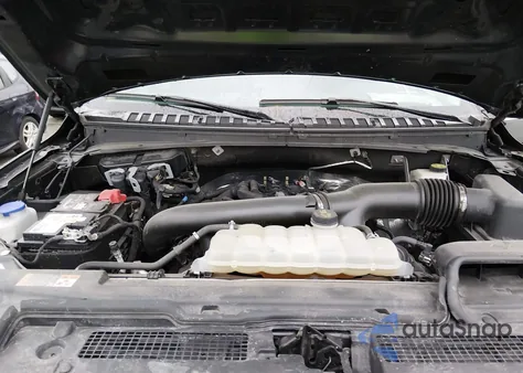 2024 Ford Expedition Xlt Max z USA, uszkodzony, nr VIN 1FMJK1H81REA60041